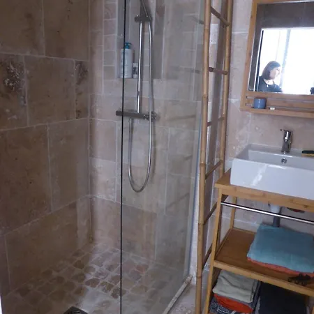 5rbut1 - Maison Familiale Sur Deux Niveaux En Plein Coeur Du Centre Villa *
